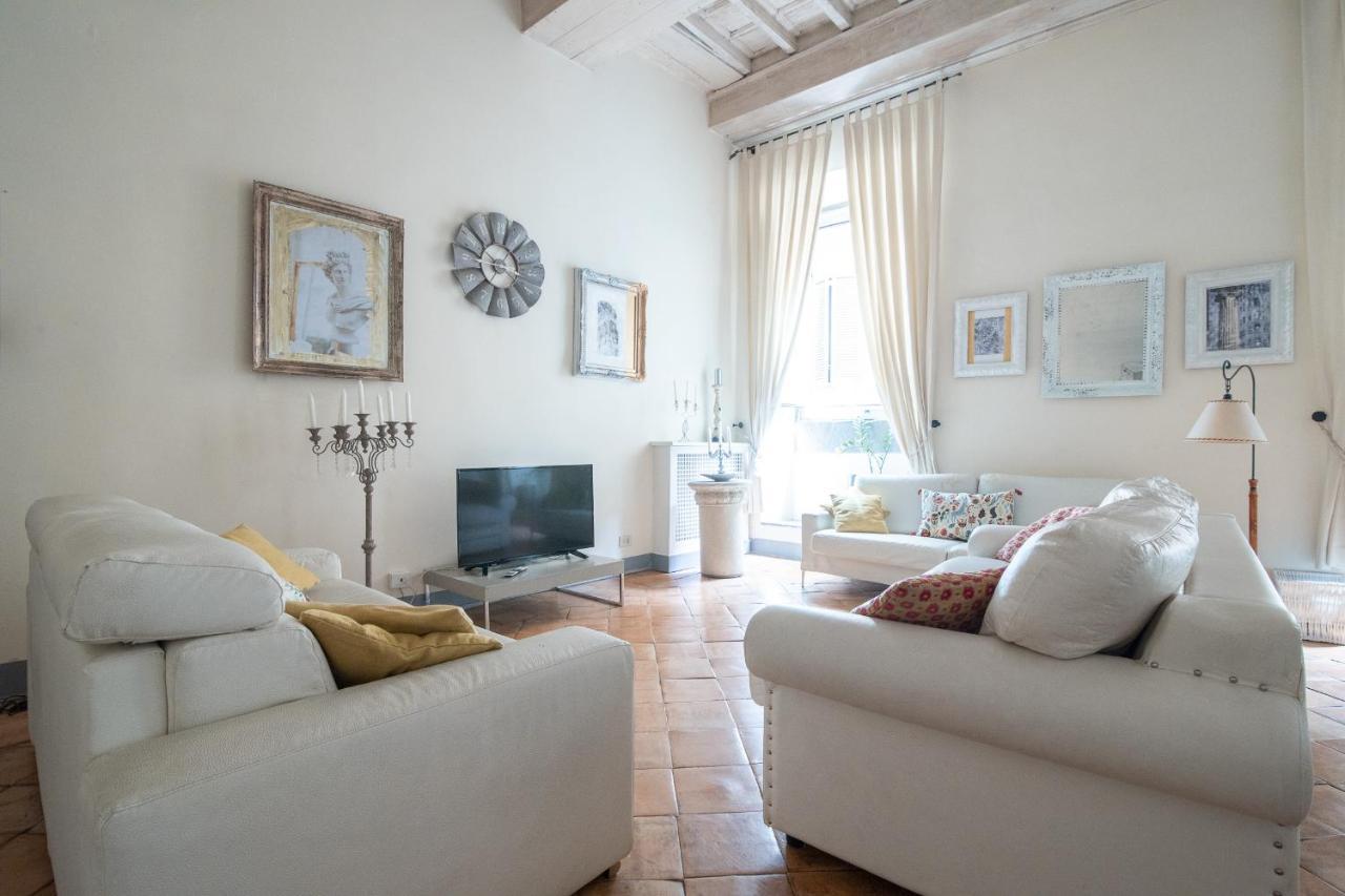 Luxury Piazza Navona Escape 11 Apartment โรม ภายนอก รูปภาพ